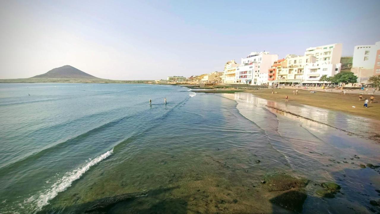דירות Ocean View El Medano Center מראה חיצוני תמונה