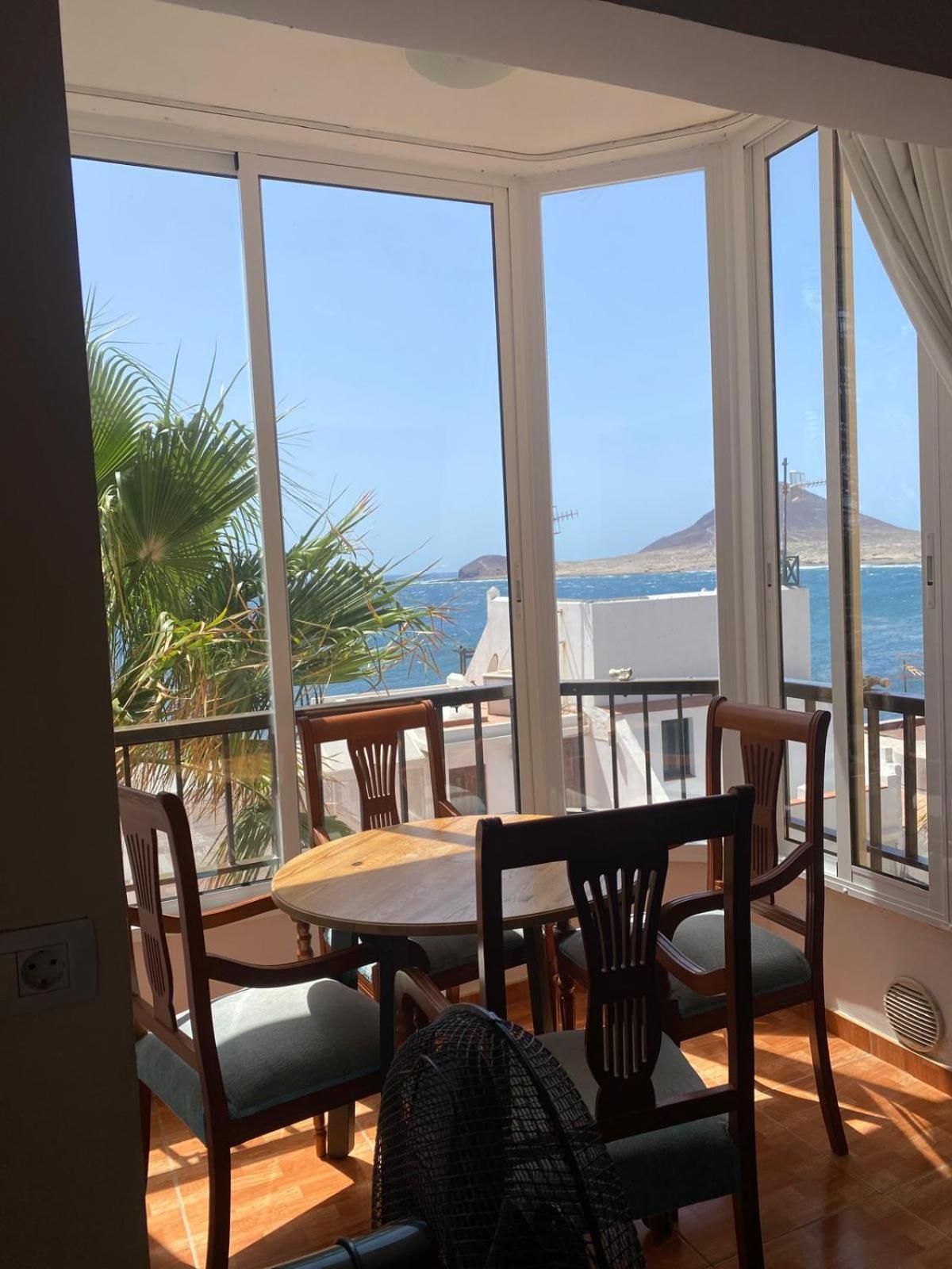 דירות Ocean View El Medano Center מראה חיצוני תמונה
